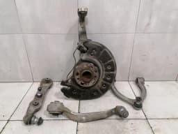 MERCEDES-BENZ Mercedes C63 AMG W205 Right Front Hub A2053300004 Wheel Bearing Housing Front Right — thumbnail 8