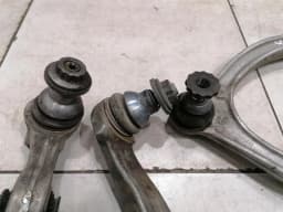 MERCEDES-BENZ Mercedes C63 AMG W205 Right Front Hub A2053300004 Wheel Bearing Housing Front Right — thumbnail 10
