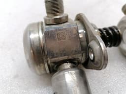MERCEDES-BENZ Mercedes C Class W205 C63 AMG Fuel Pump Mechanical A1770700401 Fuel Pump — thumbnail 6