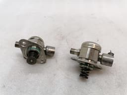 MERCEDES-BENZ Mercedes C Class W205 C63 AMG Fuel Pump Mechanical A1770700401 Fuel Pump — thumbnail 8