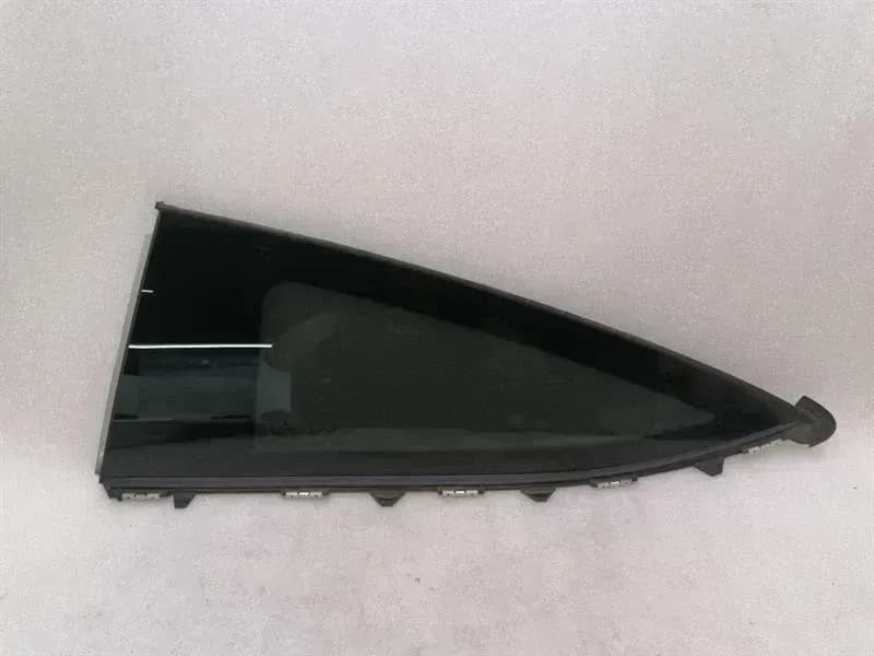 MERCEDES-BENZ Mercedes C Class W205 Left Rear 1/4 Glass A2056703112 Door Glass 1/4 Rear LH