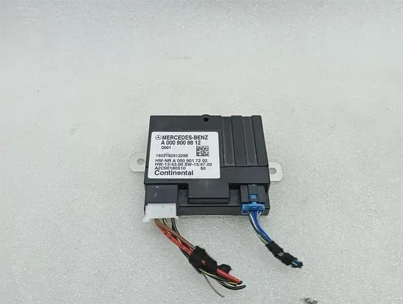 MERCEDES-BENZ MERCEDES C CLASS W205 ELECTRONIC MODULE A0009006612 ECU FUEL PUMP AMG