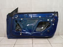 MERCEDES-BENZ Mercedes C Class W205 Right Front Door A2057209826 Door Front Right — thumbnail 7