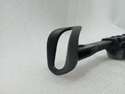 MERCEDES-BENZ Mercedes C Class W205 Right Seatbelt Feeder A2058600282 Seat Belt Retainer Front Right — thumbnail 5