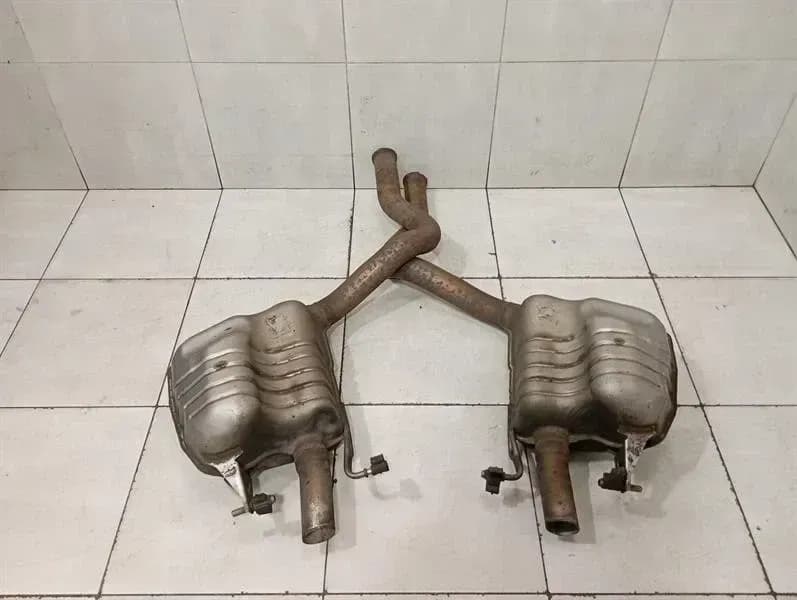 MERCEDES-BENZ Mercedes C63 AMG W205 Exhaust Silencer A2054900035 Exhaust Silencer M177