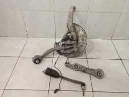 MERCEDES-BENZ Mercedes C Class W205 Left Front Hub A2053309903 Wheel Bearing Housing Front Left — thumbnail 1