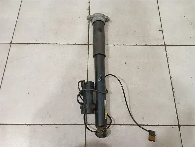 MERCEDES-BENZ Mercedes C Class W205 Shock Absorber Rear A2053201300 Rear Shock Absorber