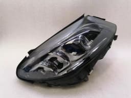 MERCEDES-BENZ Mercedes C63 AMG FACELIFT W205 Right Headlight A2059061806 Headlights FULL LED — thumbnail 9
