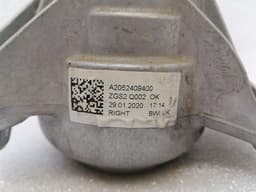 MERCEDES-BENZ Mercedes C Class W205 Engine Mount A2052409400 Engine Holder — thumbnail 7