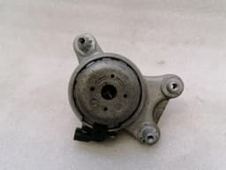 MERCEDES-BENZ Mercedes C Class W205 Engine Mount A2052409400 Engine Holder — thumbnail 5