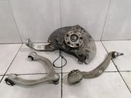 MERCEDES-BENZ Mercedes C63 W205 Right Front Hub A2053325400 Wheel Bearing Housing Front Right AMG — thumbnail 1