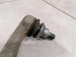 MERCEDES-BENZ Mercedes C63 W205 Right Front Hub A2053325400 Wheel Bearing Housing Front Right AMG — thumbnail 3