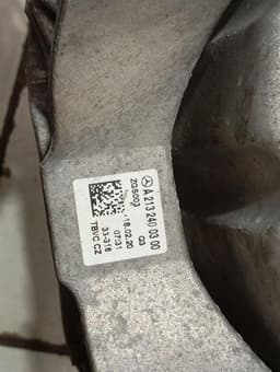 MERCEDES-BENZ Mercedes C63 AMG W205 Gearbox Mount A2132400300 Transmission Holder — thumbnail 8