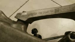 MERCEDES-BENZ Mercedes GT C190 GTR Left Rear Hub A1903505101 wheel carrier rear left AMG — thumbnail 7
