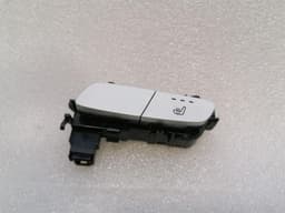 MERCEDES-BENZ Mercedes C Class W205 Switch A2059052007 Switch RIGHT RIGHT SEAT SEAT — thumbnail 4