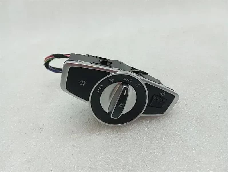 Mercedes C Class W205 Light Switch A2059051810 Light Switch