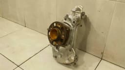 MERCEDES-BENZ Mercedes GT C190 GTR AMG Left Front Hub A1903308901 Wheel Bearing Housing Front Left — thumbnail 2