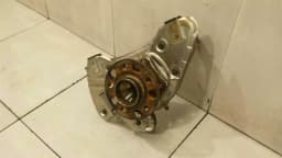 MERCEDES-BENZ Mercedes GT C190 GTR Right Front Hub A1903309001 Wheel Bearing Housing Front Right — thumbnail 3