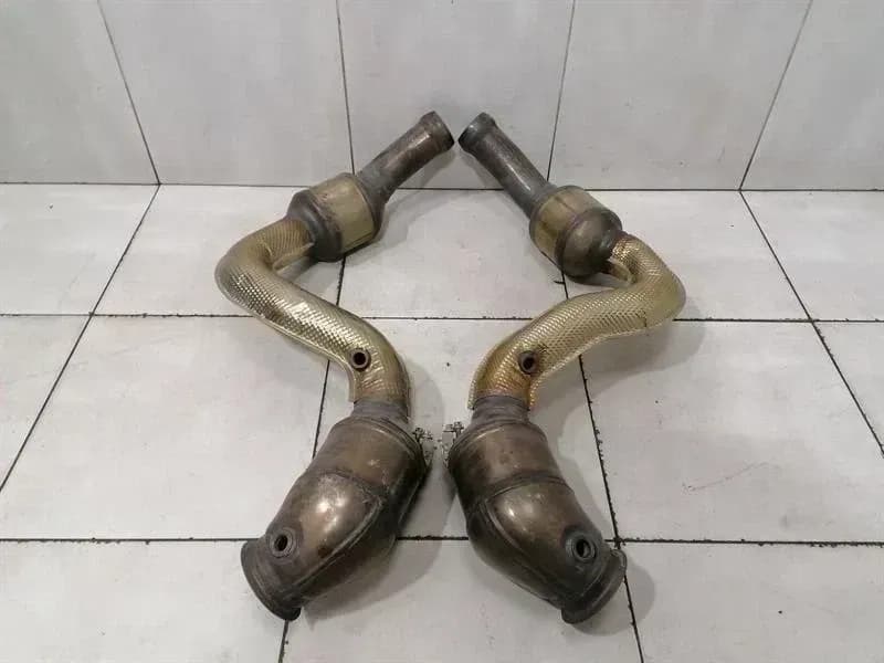 MERCEDES C Class W205 Catalytic Converter A2054900920 Catalytic Converter C63 AMG