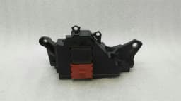MERCEDES-BENZ Mercedes C Class W205 Fuse Box A2055402150 Fuse Box — thumbnail 2