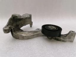 MERCEDES-BENZ Mercedes C Class W205 C63 AMG M177 Pulley Belt Clamp A1772420200 — thumbnail 5