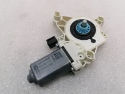 MERCEDES-BENZ Mercedes X290 GT63S AMG Door Window Engine A0009061607 Power Window Motor RIGHT RE — thumbnail 4