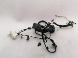 MERCEDES-BENZ MERCEDES GT 4 DOOR FRONT RIGHT DOOR CLOSING MOTOR A2577600400 RHD RIGHT HAND DRIVE — thumbnail 1
