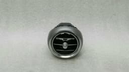 MERCEDES-BENZ Mercedes C63 AMG Class W205 RHD Right Air Vent A2058304400 Right Handlebar — thumbnail 1