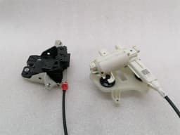 MERCEDES-BENZ Mercedes GT 4-DOOR X290 GT63S AMG boat lock A0997400600 tailgate lock — thumbnail 2