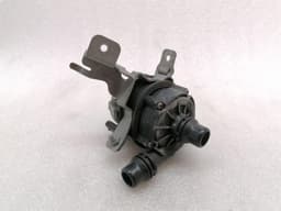 MERCEDES-BENZ Mercedes GT63S AMG Additional Cooling Pump A0005002686 Coolant Pump Pump — thumbnail 1