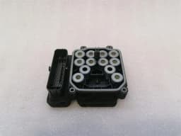 MERCEDES-BENZ MERCEDES C63 M177 W205 A.B.S PUMP A2059003048 ABS PUMP HYDRAULIC BLOCK — thumbnail 4