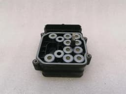 MERCEDES-BENZ MERCEDES C63 M177 W205 A.B.S PUMP A2059003048 ABS PUMP HYDRAULIC BLOCK — thumbnail 9