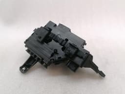 MERCEDES-BENZ Mercedes GT 4-DOOR X290 GT63S AMG front fuse box A2135404139 RHD RIGHT HANDLEBAR — thumbnail 3