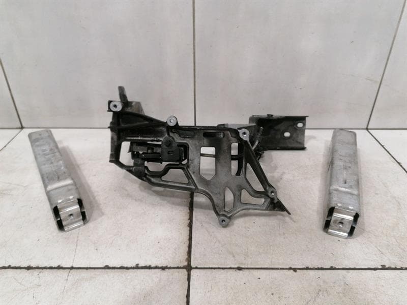 MERCEDES-BENZ Mercedes C Class W205 Front End Clip a2056221600 Lock Carrier Front Mask