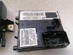 ASTON MARTIN Aston Martin Vantage AM6 Electronic module KY63-19G311-AB control unit tracker — thumbnail 10