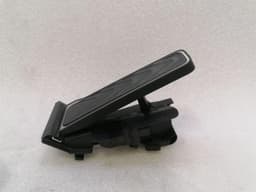 ASTON MARTIN Aston Martin Vantage AM6 2018-2025 Throttle Pedal (Electrical) HY53-9F836-AA Throttle Pedal — thumbnail 3