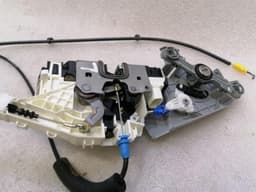 ASTON MARTIN Aston Martin Vantage AM6 2018-2025 Door Lock HY53-21813-AD LEFT Door Lock — thumbnail 5
