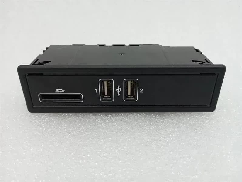ASTON MARTIN Aston Martin Vantage AM6 electronic module A2058200226 controller multimedia