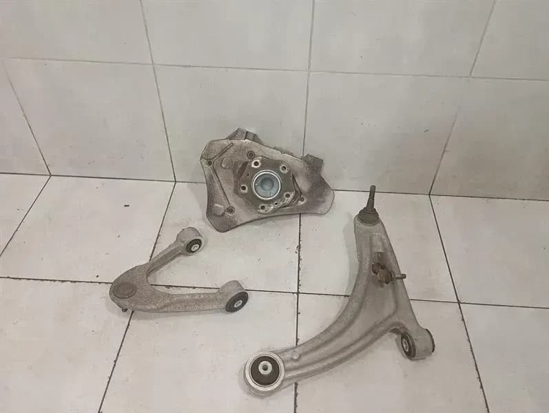 ASTON MARTIN Aston Martin Vantage AM6 2018-2025 Front Hub HY53-3K186-BC Front Wheel Bearing Housing