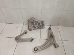 ASTON MARTIN Aston Martin Vantage AM6 2018-2025 Front Hub HY53-3K186-BC Front Wheel Bearing Housing — thumbnail 9