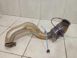 ASTON MARTIN Aston Martin Vantage AM6 2018-2025 Catalytic Converter JY53-5G232-AB Catalytic Converter — thumbnail 2
