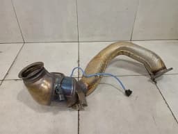 ASTON MARTIN Aston Martin Vantage AM6 2018-2025 Catalytic Converter JY53-5G232-AB Catalytic Converter — thumbnail 7