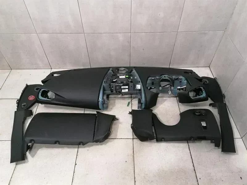 ASTON MARTIN ASTON MARTIN VANTAGE AM6 2018-2025 DASHBOARD RHD dashboard BLACK LEATHER