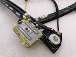MERCEDES-BENZ Mercedes C Class W205 Left Front Door Winder A2057204327 Window Regulator Front Li — thumbnail 7