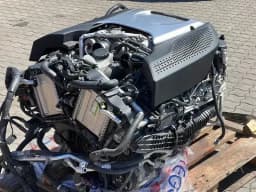 ASTON MARTIN ASTON MARTIN VANTAGE AM6 2018-2025 4.0 V8 ENGINE MY63-SE6007-BA ENGINE 177,950 — thumbnail 1