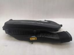 MERCEDES-BENZ Mercedes C63 AMG W205 Right Air Filter Box A1770901401 Air Filter Box RE M177 — thumbnail 3