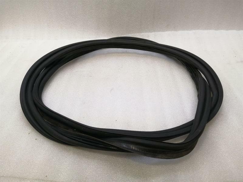 MERCEDES-BENZ Mercedes C Class W205 Boot Seal A2057505100 Tailgate Seal Coupe