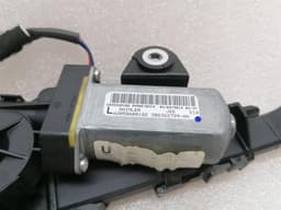 MERCEDES-BENZ Mercedes C Class W205 Left Seatbelt Feeder A2057600182 Belt Strap Front Left — thumbnail 4