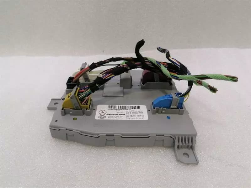 MERCEDES-BENZ Mercedes C Class W205 Electronic Module A2059006330 ECU SAM
