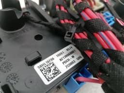 MERCEDES-BENZ Mercedes C Class W205 Fuse Box A2139068801 Fuse Box — thumbnail 3